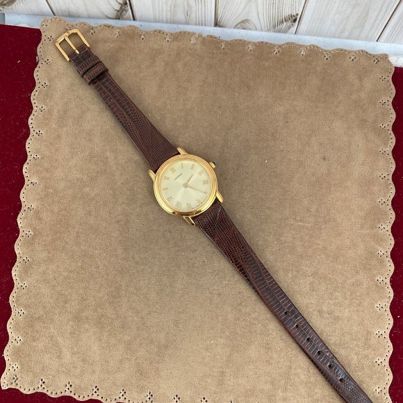 Vintage Elegant but Stylish Ladies Seiko Lassale 18K Gold Plated Watch - Picture 6 of 9